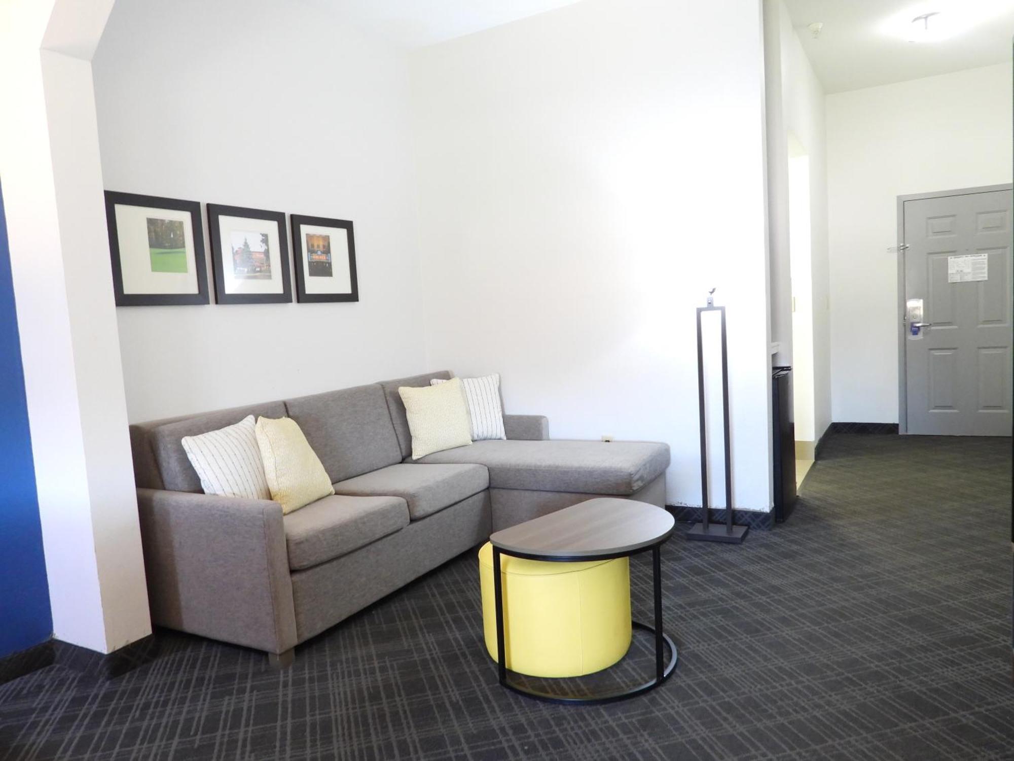 Comfort Suites Crossville Exteriör bild
