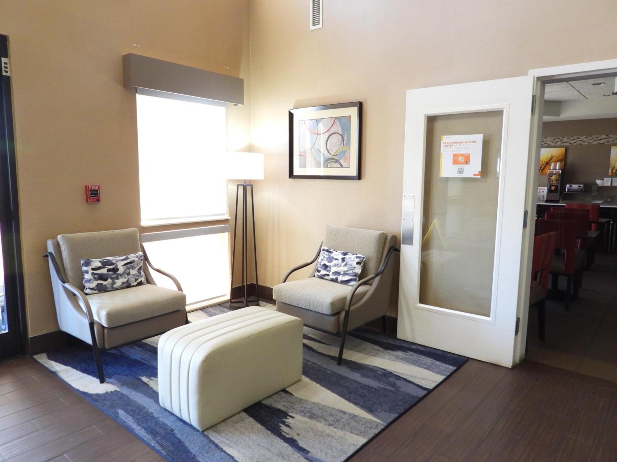 Comfort Suites Crossville Exteriör bild