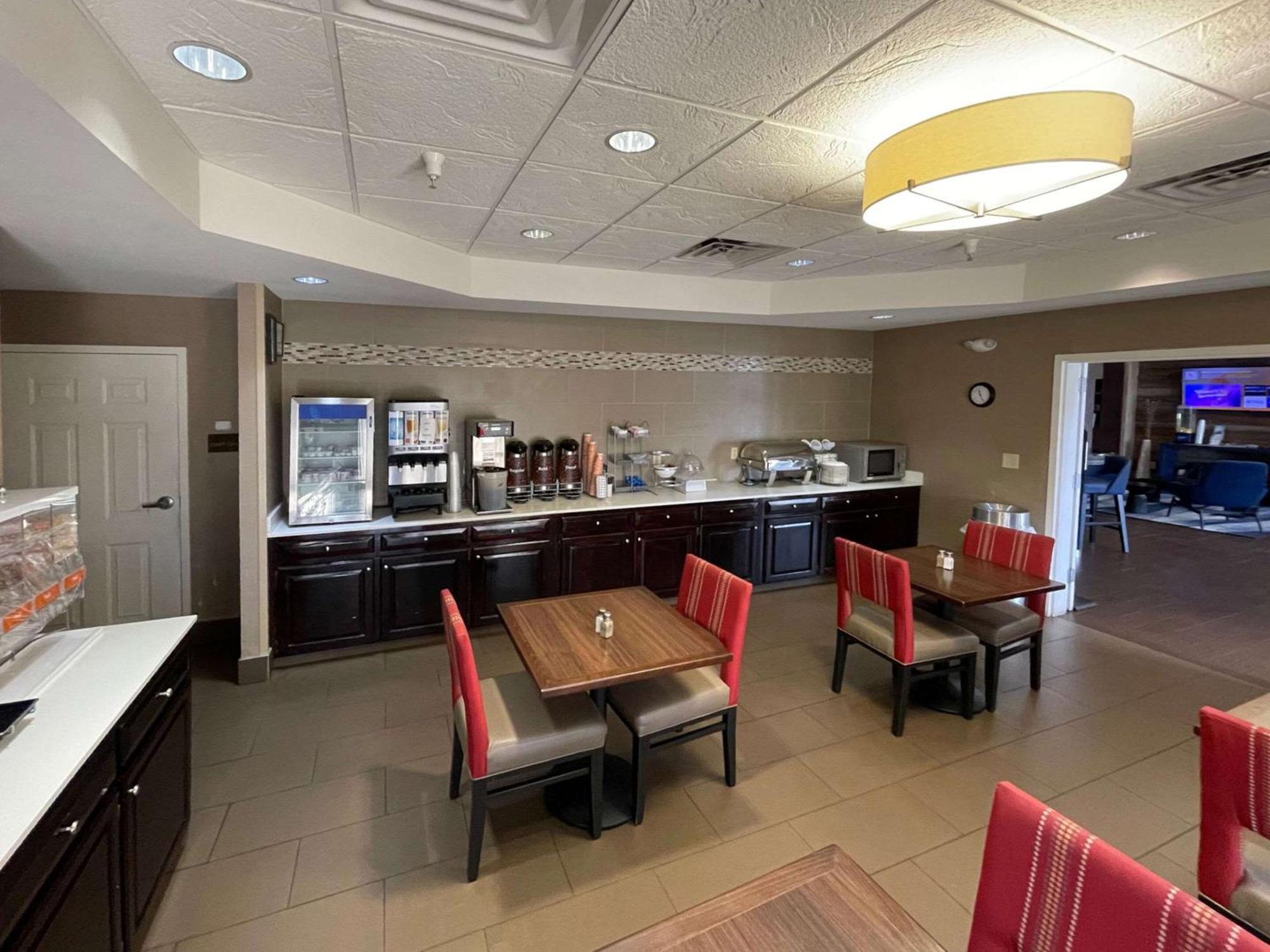 Comfort Suites Crossville Exteriör bild